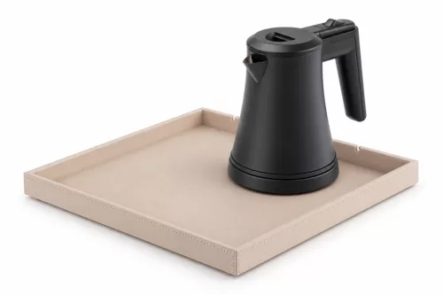 Bentley Fuji tray (natural) + Coral kettle, 0.5 l (matt black) – set