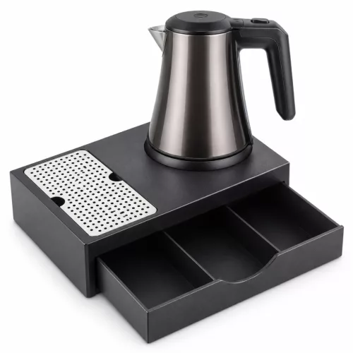 HOBBB Sæby tray + Fredericia H1208 Gun kettle, 0.8 l – set