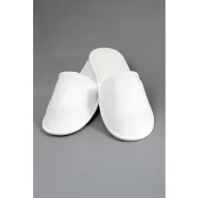 Terry closed-toe hotel slippers
