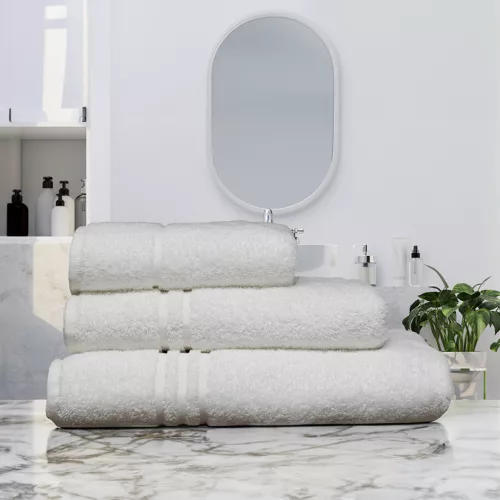 Comfortable towel White 70x130cm, 450 g